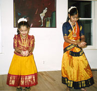 indian dancers